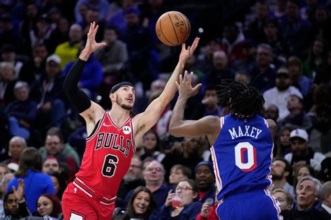 Can the Chicago Bulls afford to keep playing small ball? ‘We’ve got no choice,’ coach Billy Donovan says.